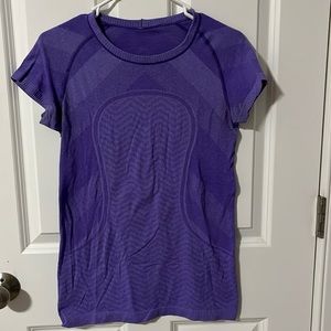 Lululemon Swiftly Tech Short Sleeve